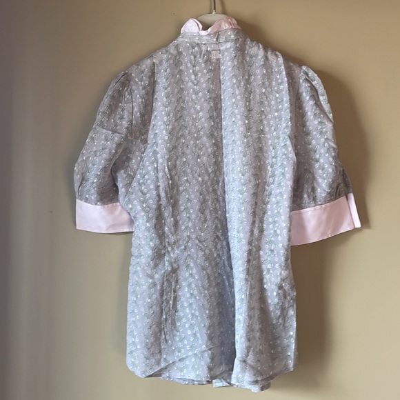ORIGINAL PENGUIN 100% silk sheer pink gray & green ruffled blouse sz6/8 button - Picture 2 of 8